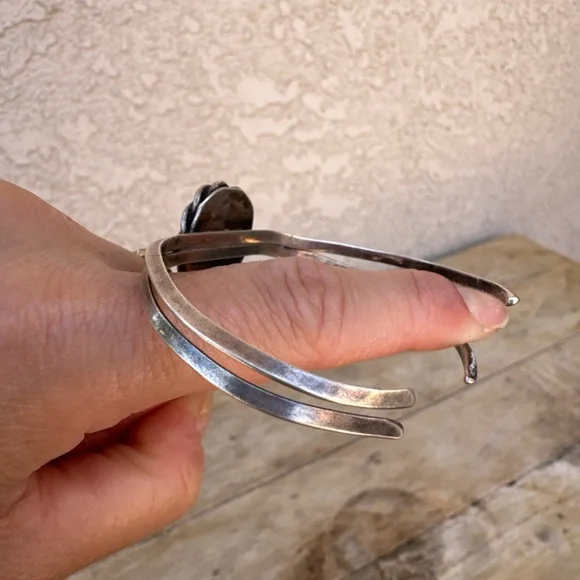 Vintage Turquoise Bangle Silver W/rope Design Bracelet Adjustable. Navajo Native - Picture 8 of 9